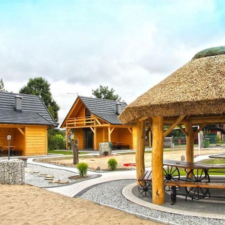 Bacowki Nad Jeziorem Goszcza Lubrza  Exterior foto